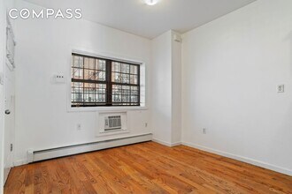 352 Lexington Ave, Unit 1 in Brooklyn, NY - Building Photo - Building Photo