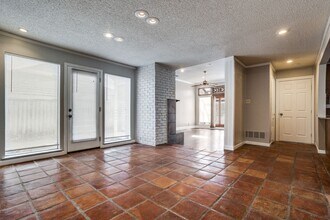 1808 Tree House Ln in Plano, TX - Building Photo - Building Photo