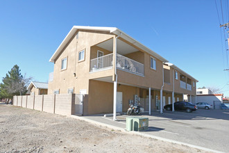 1111 Silver Ave SW in Albuquerque, NM - Building Photo - Building Photo