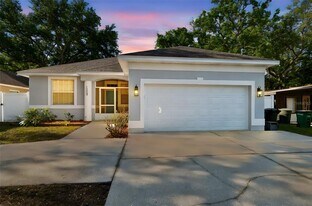 1208 DR Martin Luther King JR Street North in Safety Harbor, FL - Building Photo