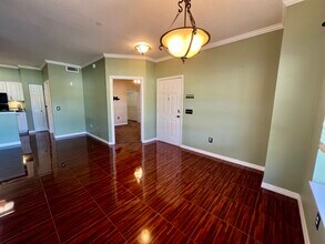 10764 70th Ave, Unit #2206 in Seminole, FL - Foto de edificio - Building Photo