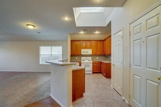 9804 Westmere Ln in Fort Worth, TX - Building Photo - Building Photo