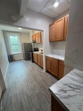 11-05 Cypress Ave in Queens, NY - Building Photo - Building Photo