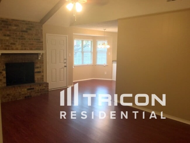 145 NW Suzanne Terrace in Burleson, TX - Building Photo - Building Photo