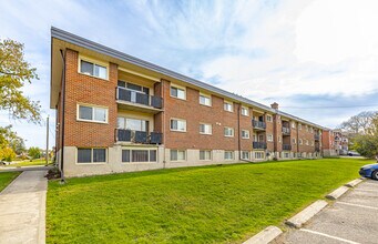 194 Heiman St in Kitchener, ON - Building Photo - Building Photo