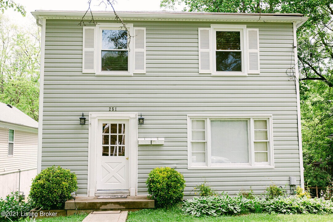 251 S Hite Ave in Louisville, KY - Building Photo