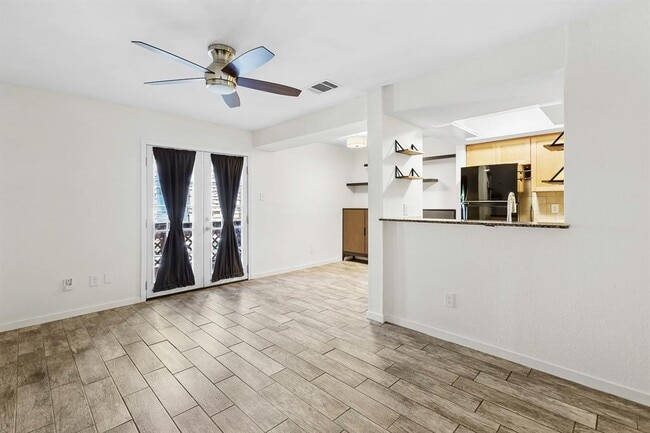 property at 3627 Menchaca Rd
