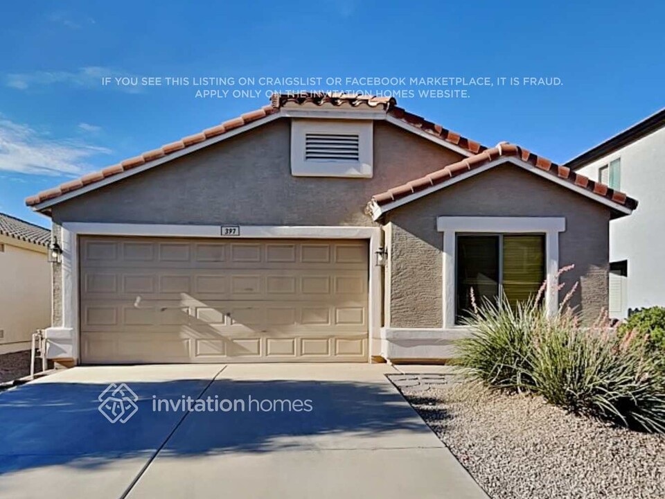 397 E Kelsi Ave in San Tan Valley, AZ - Building Photo