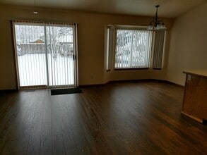 3425 Greenwich Rd in Coeur d'Alene, ID - Building Photo - Building Photo