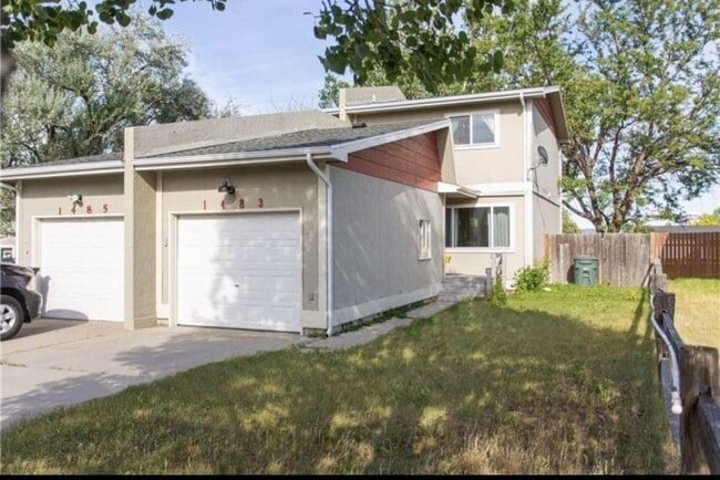 property at 1483 Westchester Square E