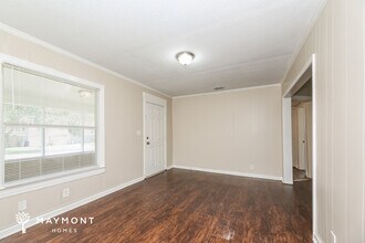 325 W 66th St in Jacksonville, FL - Building Photo - Building Photo