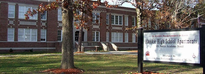 Ahoskie High School Apartments in Ahoskie, NC - Building Photo