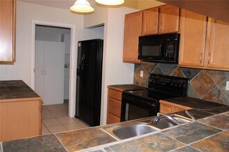 3720 69th St E in Palmetto, FL - Building Photo - Building Photo