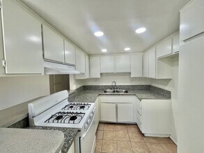 Dove Manor in Anaheim, CA - Building Photo - Interior Photo