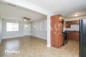 9807 N 18th Ave in Phoenix, AZ - Building Photo - Building Photo