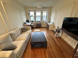 24 Colborne Rd in Boston, MA - Building Photo