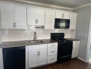600 Delray Dr in Nashville, TN - Building Photo - Building Photo