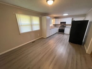 1812 Quail Run Dr in Kingstown, NC - Building Photo - Building Photo