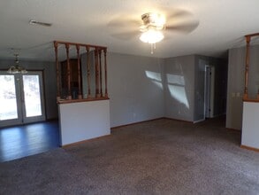 309 E Emerald Dr in Enterprise, AL - Building Photo - Building Photo