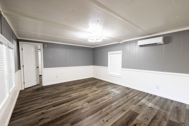 4413 Basswood St in Milton, FL - Building Photo - Building Photo