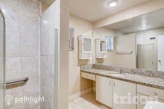 9320 NW 13th St, Unit W-1411 in Pembroke Pines, FL - Foto de edificio - Building Photo