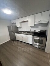 2000 Indianapolis Rd in Crawfordsville, IN - Foto de edificio - Building Photo