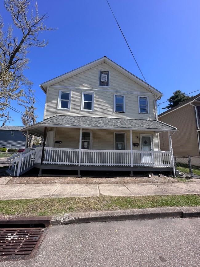property at 607 Plymouth St