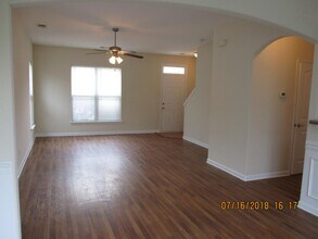 159 Chapel Lake S in Savannah, GA - Building Photo - Building Photo