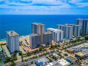 3500 Galt Ocean Dr in Fort Lauderdale, FL - Building Photo - Building Photo