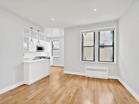 7101 Shore Rd in Brooklyn, NY - Building Photo