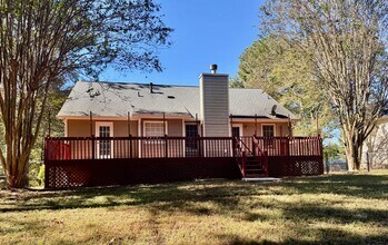 188 Eagle Pointe Dr in Dallas, GA - Building Photo - Building Photo