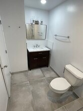 811 S Lytle St, Unit 618 in Chicago, IL - Building Photo - Building Photo