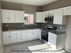 2750 La Verne Ave N-Unit -2750 N La Verne #2 in Tucson, AZ - Building Photo - Building Photo