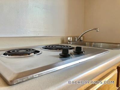 405 Beacon St in Boston, MA - Building Photo - Building Photo