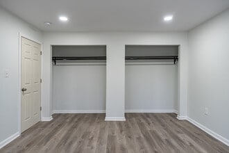 Dorchester Arms in Detroit, MI - Foto de edificio - Interior Photo