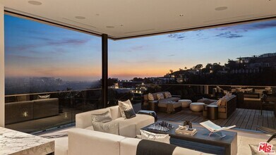 1505 Viewsite Terrace in Los Angeles, CA - Building Photo - Building Photo