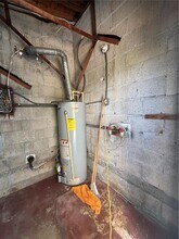 191 W 59th St in Hialeah, FL - Building Photo - Building Photo
