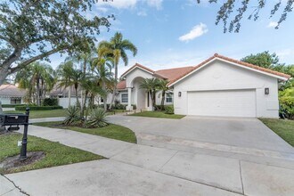 1222 Manor Ct in Weston, FL - Building Photo - Building Photo