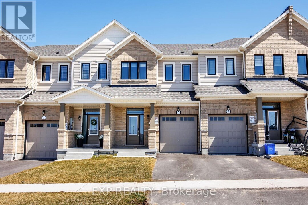 5 Milady Cres in Barrie, ON - Building Photo