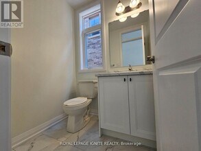 61 Copperhill Hts in Barrie, ON - Building Photo - Building Photo