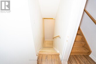 20 Trailside Dr in Haldimand, ON - Building Photo - Building Photo