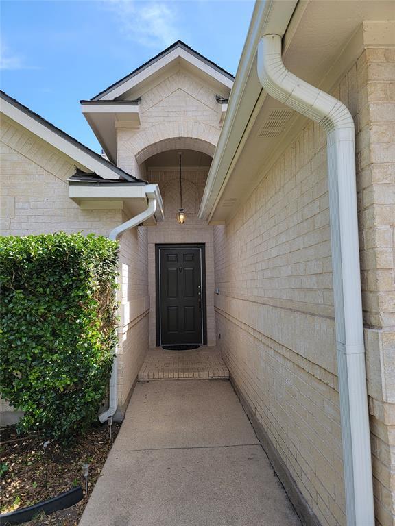 1013 Howeth Dr in Pflugerville, TX - Building Photo - Building Photo