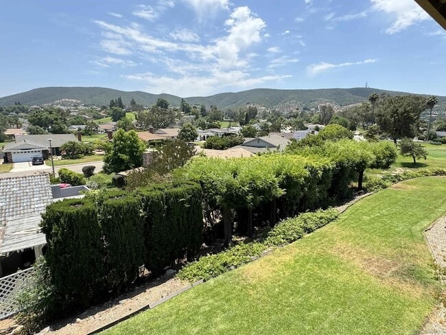 1858 Fairway Cir Dr in San Marcos, CA - Building Photo - Building Photo
