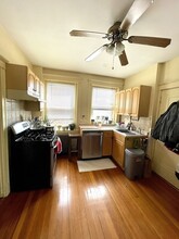 78 Browne St, Unit 2 in Brookline, MA - Building Photo - Building Photo