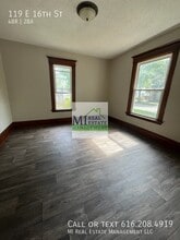 119 E 16th St in Holland, MI - Building Photo - Building Photo