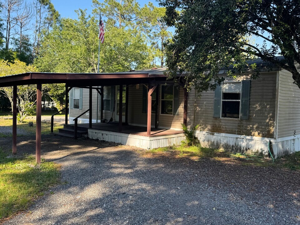 6535 FL-121 in Macclenny, FL - Building Photo