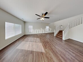 13755 W Mauna Loa Ln in Surprise, AZ - Building Photo - Building Photo
