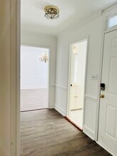 8429 Meadowcroft Ct in Charlotte, NC - Building Photo - Building Photo