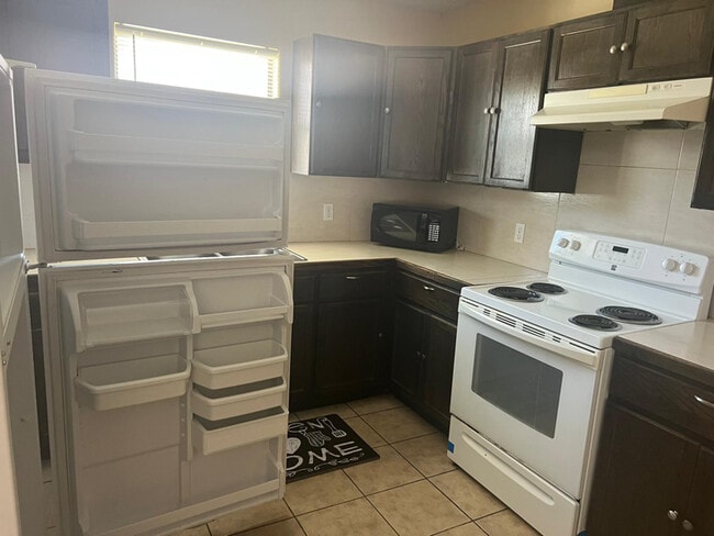 614 San Antonio Ave in Mission, TX - Building Photo - Building Photo