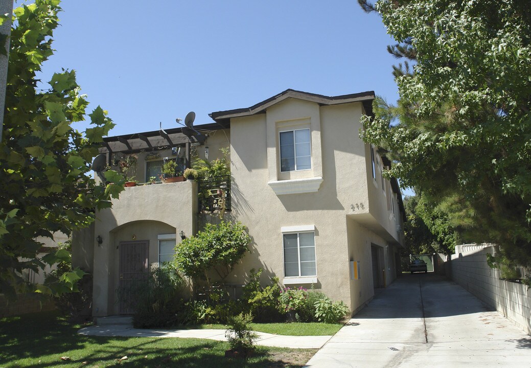 215 S Del Mar Ave in San Gabriel, CA - Building Photo